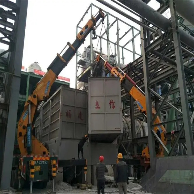 融水吊车出租价格对比：短期租赁与长期包月哪个更划算？